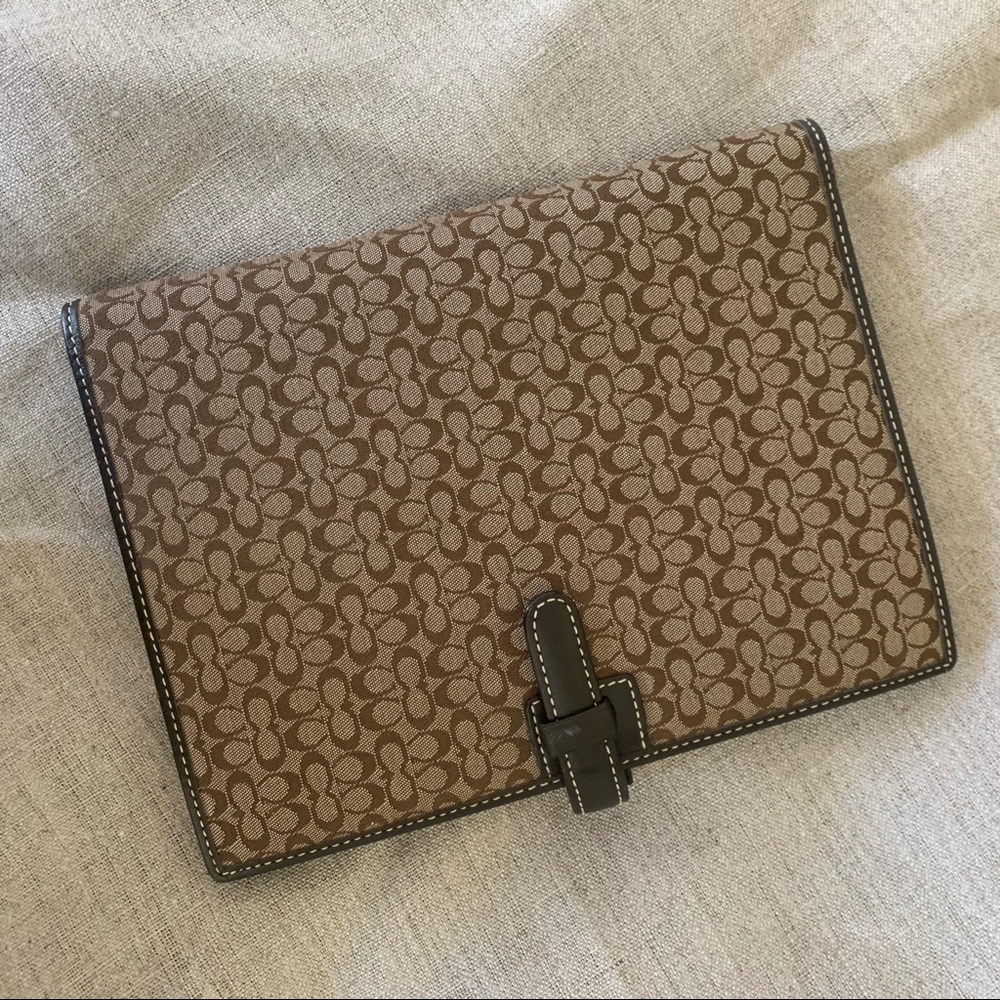 Coach small portfolio with notepad